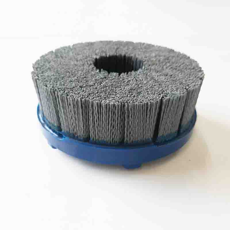 Disc brush for angle grinder