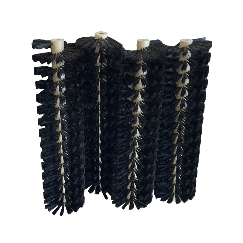Solar plate cleaning brush
