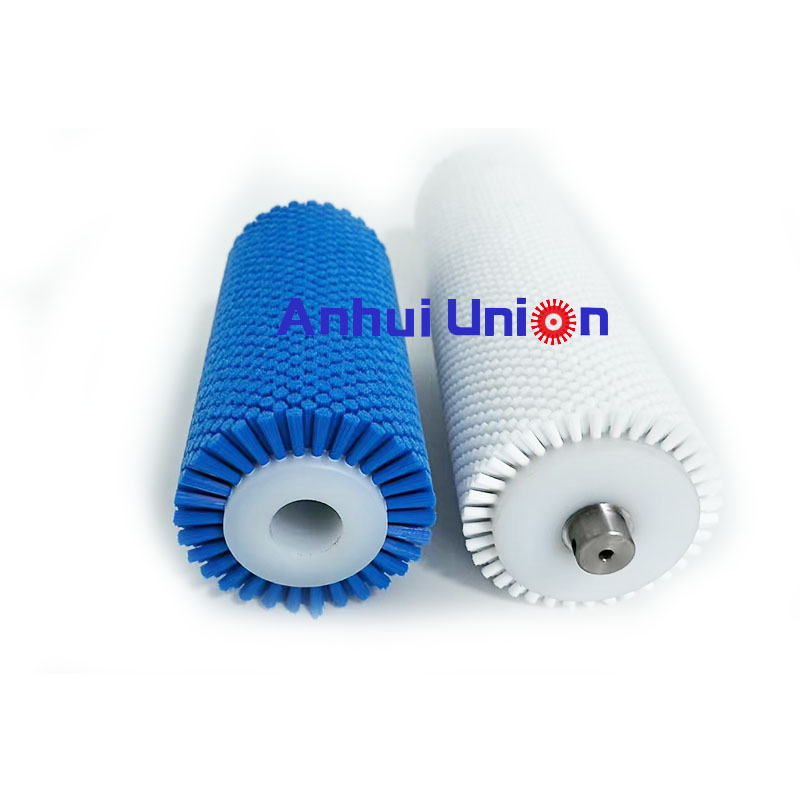 Synthetic Rroller Brush